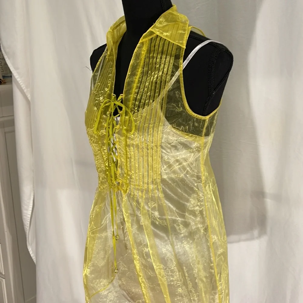 Top - Picture 4 of 10